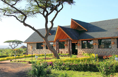 AA lodge amboseli