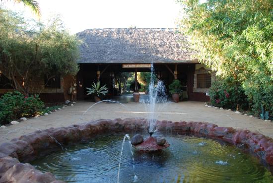 Sentrim amboseli lodge