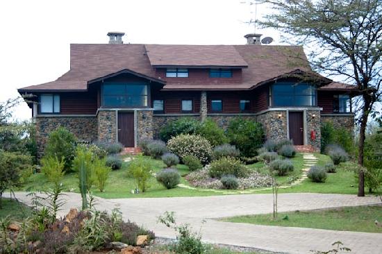 LAKE NAIVASHA LODGES AND CAMPS