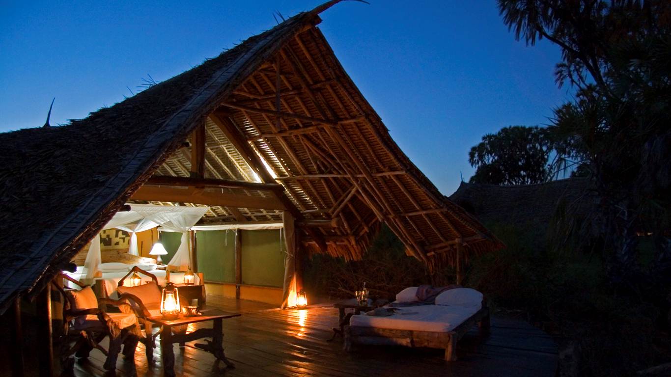 TSAVO EAST NATIONAL PARK LODGES AND CAMPS