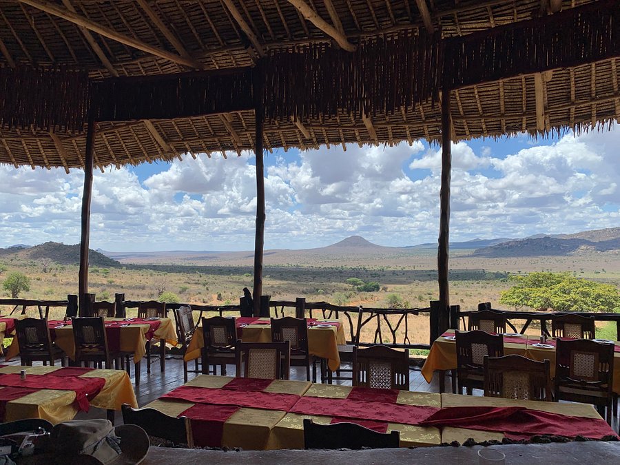 Rhino valley lodge