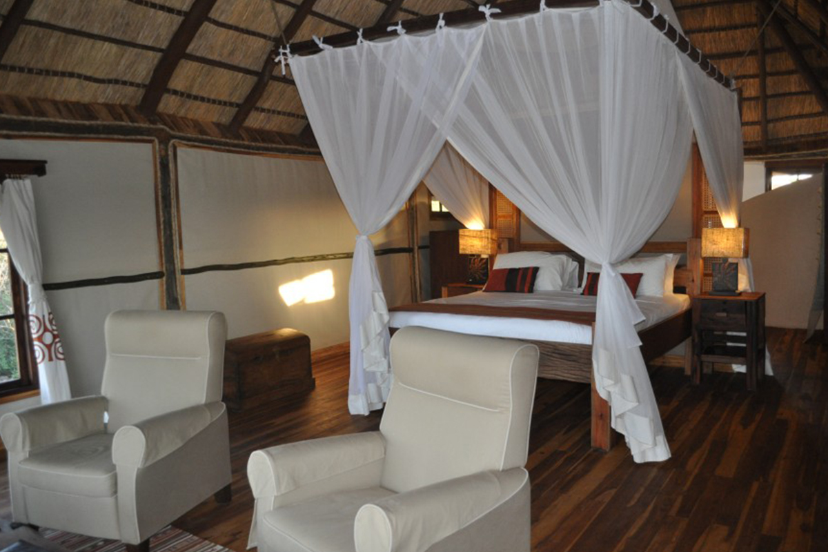 Saadani safari lodge