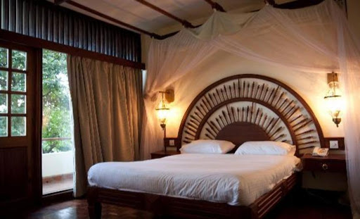 Lake manyara wildlife lodge