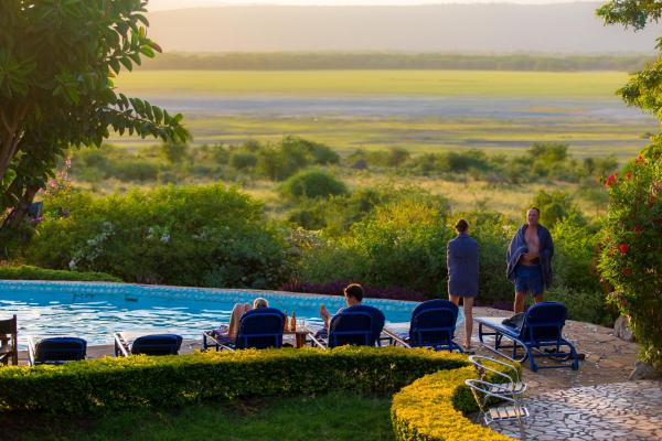 Manyara wildlife safari camp