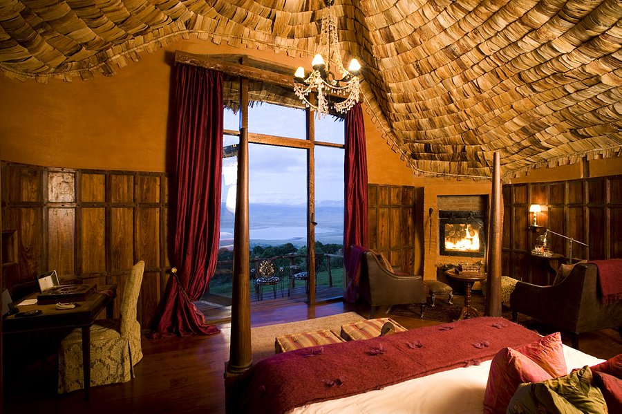 Ngoro ngoro crater lodge