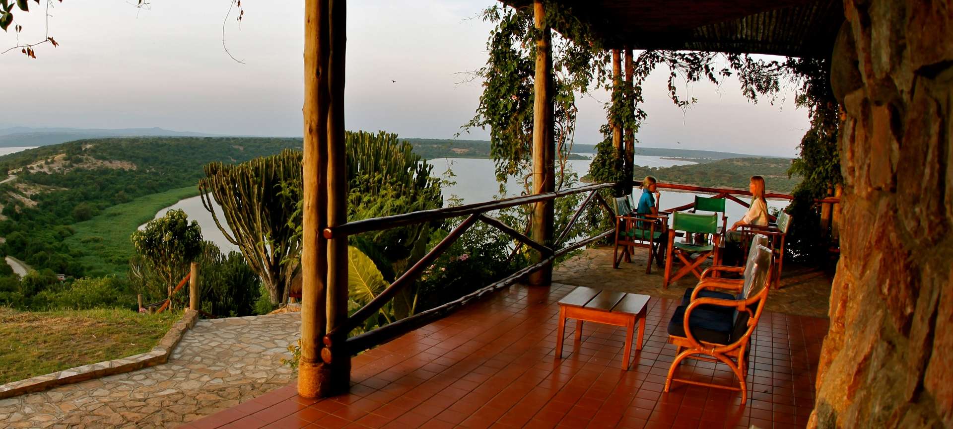 Mweya safari lodge