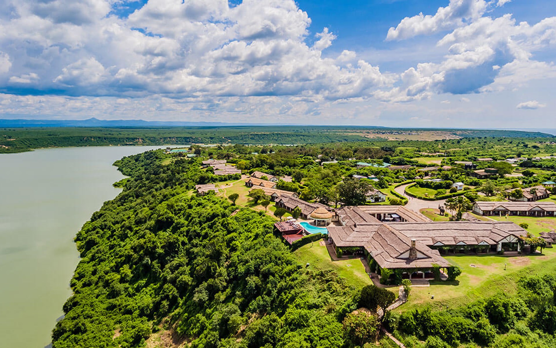 Mweya safari lodge