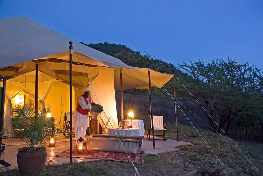 Tembo budget safari lodge