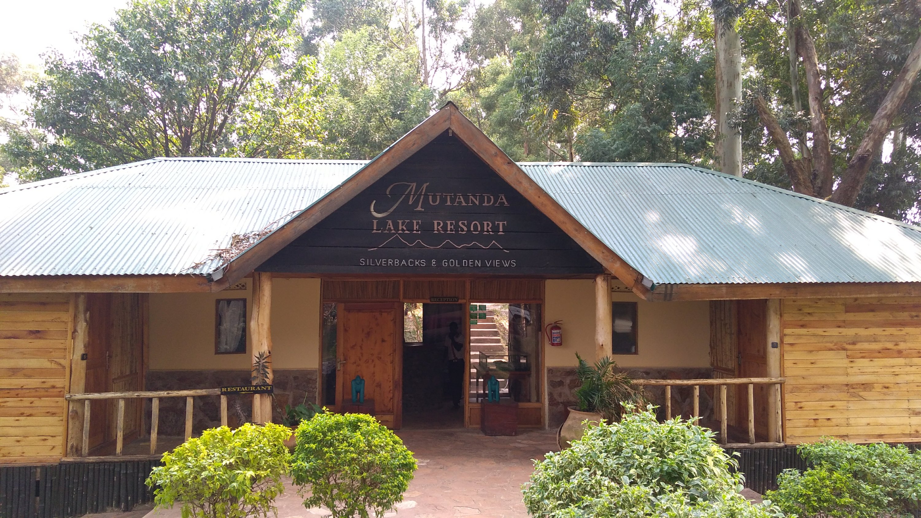 Mutanda lake resort