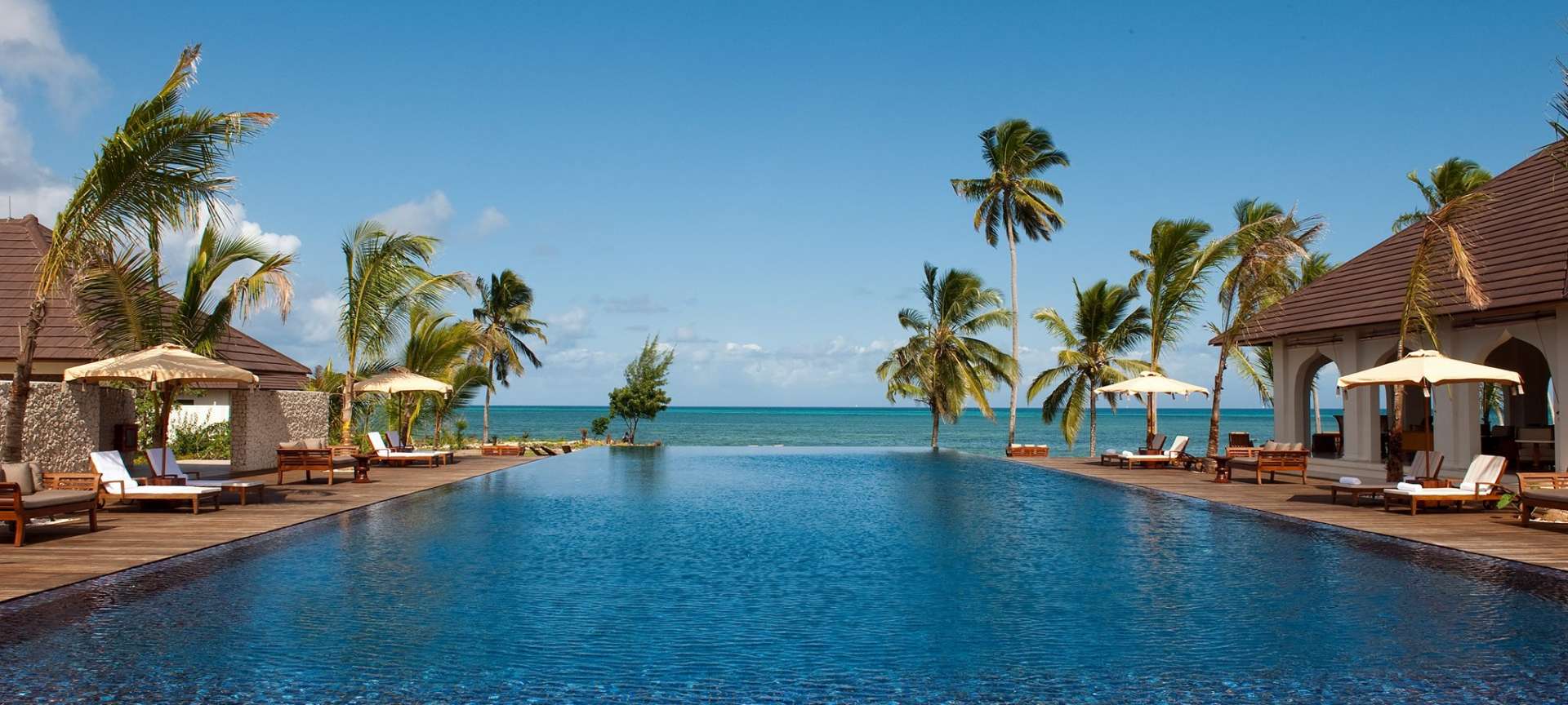 5 Days explore zanzibar uxury beach holiday