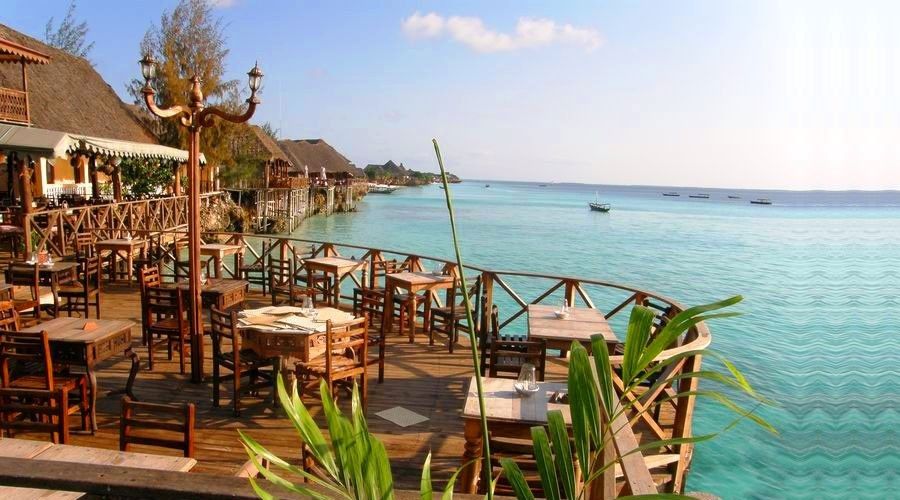 Langi langi beach bungalows